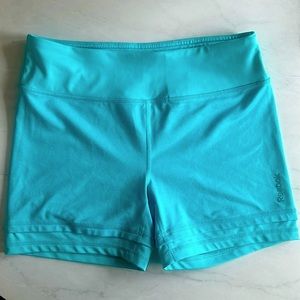 REEBOK • NWOT Aqua athletic shorts mid rise size medium